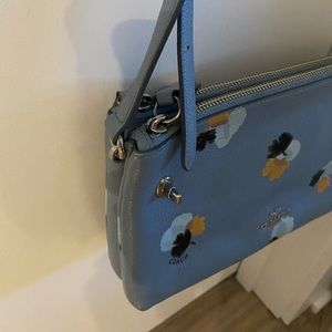 Coach medium-small Crossbody leather bag blue floral print